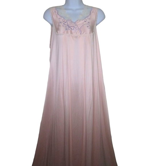 Vintage 60s Vanity Fair Full Length Nylon Nightgown M Pink Embroidery Lace USA - Picture 7 of 14